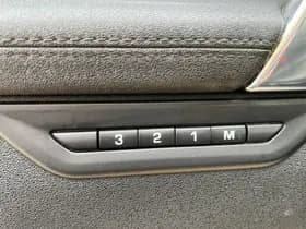 Land Rover Discovery Sport P300e 1.5 R-Dynamic SE thumbnail 8