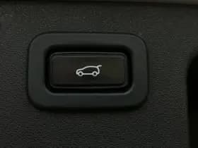 Land Rover Discovery Sport P300e 1.5 R-Dynamic SE thumbnail 9