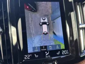 Volvo XC60 2.0 B5 Momentum Exclusive thumbnail 19