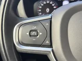 Volvo XC60 2.0 B5 Momentum Exclusive thumbnail 21