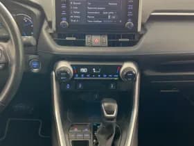 Toyota RAV4 2.5 Hybrid Bi-Tone thumbnail 18