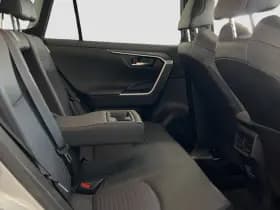 Toyota RAV4 2.5 Hybrid Bi-Tone thumbnail 21