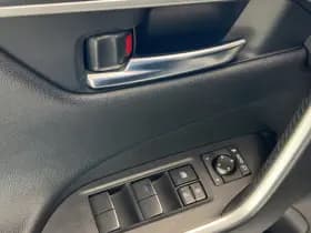 Toyota RAV4 2.5 Hybrid Bi-Tone thumbnail 25