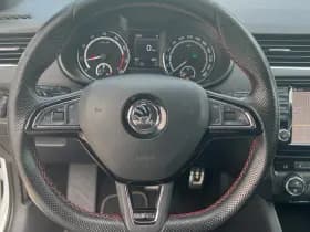 Skoda Octavia Combi 2.0 TSI RS 230 thumbnail 12