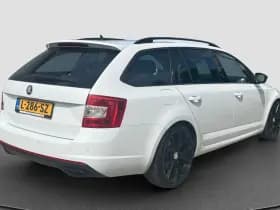 Skoda Octavia Combi 2.0 TSI RS 230 thumbnail 7