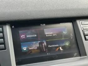 Land Rover Discovery Sport 2.0 TD4 HSE Luxury thumbnail 16