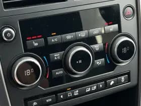 Land Rover Discovery Sport 2.0 TD4 HSE Luxury thumbnail 18