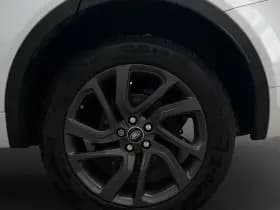 Land Rover Discovery Sport 2.0 TD4 HSE Luxury thumbnail 20