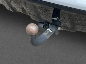 Land Rover Discovery Sport 2.0 TD4 HSE Luxury thumbnail 21