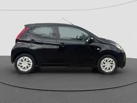 Toyota Aygo 1.0 VVT-i X-Play thumbnail 2