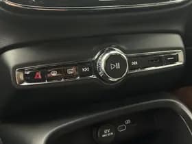 Volvo XC40 Recharge Plus thumbnail 18