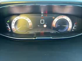 Peugeot 3008 1.6 PureTech GT Line thumbnail 13