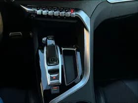Peugeot 3008 1.6 PureTech GT Line thumbnail 16