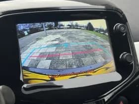 Toyota Aygo 1.0 VVT-i X-Joy thumbnail 4