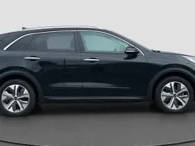 Kia E-Niro ExecutiveLine 64 kWh thumbnail 2