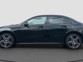 Mercedes-Benz A-Klasse 250 e AMG Premium Plus thumbnail 11