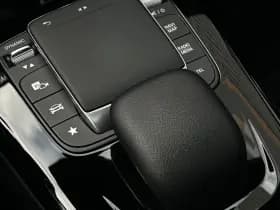 Mercedes-Benz A-Klasse 250 e AMG Premium Plus thumbnail 13