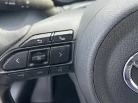 Toyota Yaris 1.5 Hybrid Dynamic thumbnail 19