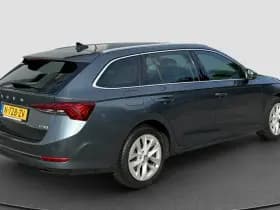 Skoda Octavia Combi 1.5 e-TSI Business Edition Plus thumbnail 5