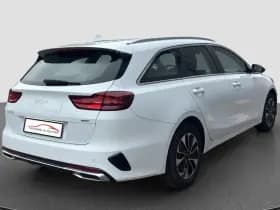 Kia Ceed Sportswagon 1.6 GDI PHEV DynamicPlusLine thumbnail 3