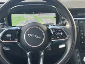 Jaguar F-Pace P400e R-Dynamic SE thumbnail 12