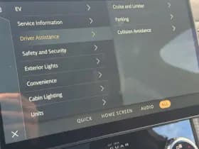 Jaguar F-Pace P400e R-Dynamic SE thumbnail 19