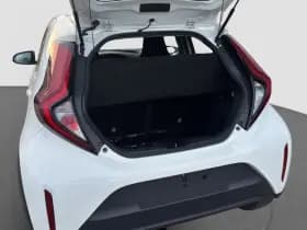 Toyota Aygo X 1.0 VVT-i MT Play thumbnail 13