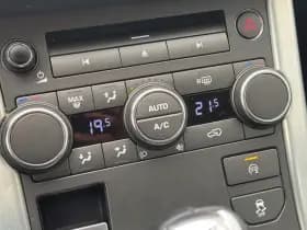 Land Rover Range Rover Evoque 2.2 eD4 2WD Pure Business Edition thumbnail 19