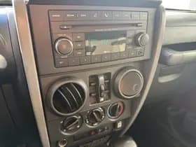 Jeep Wrangler Unlimited 2.8 CRD High Sport thumbnail 21