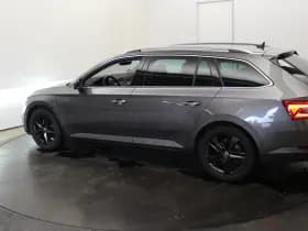 Skoda Superb 1.4 TSI iV Style Vol leder 360ºCam El aKlep + Trekh Dhoek thumbnail 57