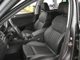 Skoda Superb 1.4 TSI iV Style Vol leder 360ºCam El aKlep + Trekh Dhoek thumbnail 7