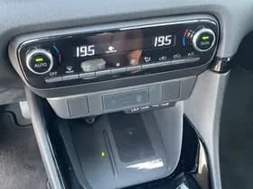 Toyota Yaris thumbnail 20