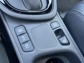 Toyota Yaris thumbnail 22