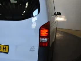 Mercedes-Benz Vito Tourer 109 BlueTEC Base Extra Lang 2+2+2+3 € 17940 Excl BTW thumbnail 4