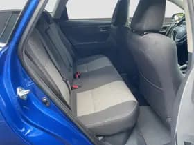 Toyota Auris thumbnail 22