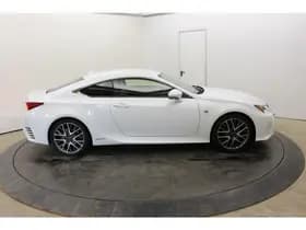 Lexus RC 300h F SPORT thumbnail 28