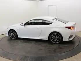 Lexus RC 300h F SPORT thumbnail 44
