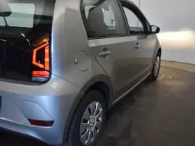 Volkswagen Up! 1.0 BMT move up! Executive Airco thumbnail 7