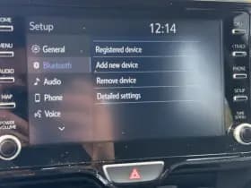 Toyota Yaris 1.5 Hybrid Active thumbnail 11