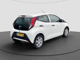 Toyota Aygo thumbnail 4