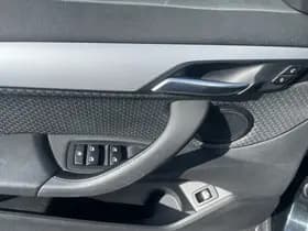 BMW X1 sDrive18i Executive | camera | climate | e. achterklep! thumbnail 9