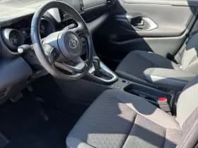 Toyota Yaris 1.5 Hybrid Dynamic thumbnail 7