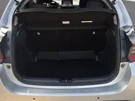 Toyota Yaris 1.5 Hybrid Dynamic thumbnail 19