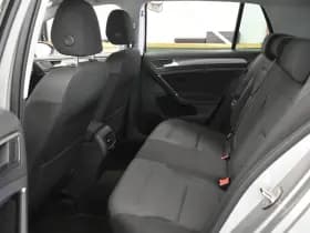 Volkswagen E-Golf 100KW 136PK SOH 100% Camera Warmtepomp Virtual Disc Pro Groot Navi Dodeh detectie thumbnail 28