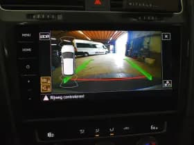 Volkswagen E-Golf 100KW 136PK SOH 100% Camera Warmtepomp Virtual Disc Pro Groot Navi Dodeh detectie thumbnail 4