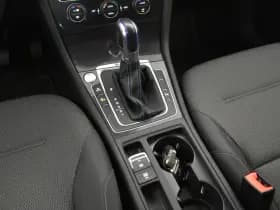 Volkswagen E-Golf 100KW 136PK SOH 100% Camera Warmtepomp Virtual Disc Pro Groot Navi Dodeh detectie thumbnail 32