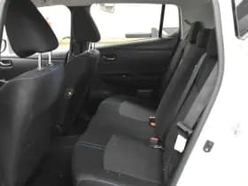 Nissan Leaf Acenta 40 kWh € 7250,- Netto exportprijs excl BTW thumbnail 19