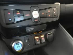 Nissan Leaf Acenta 40 kWh € 7250,- Netto exportprijs excl BTW thumbnail 3