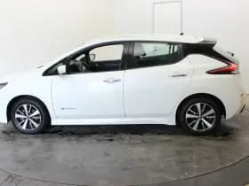 Nissan Leaf Acenta 40 kWh € 7250,- Netto exportprijs excl BTW thumbnail 32