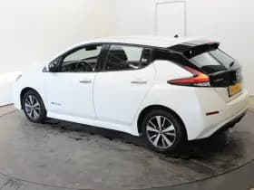 Nissan Leaf Acenta 40 kWh € 7250,- Netto exportprijs excl BTW thumbnail 35